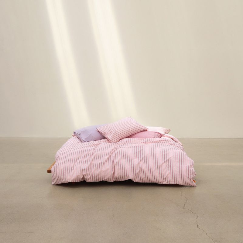 Linea pink pillow case
