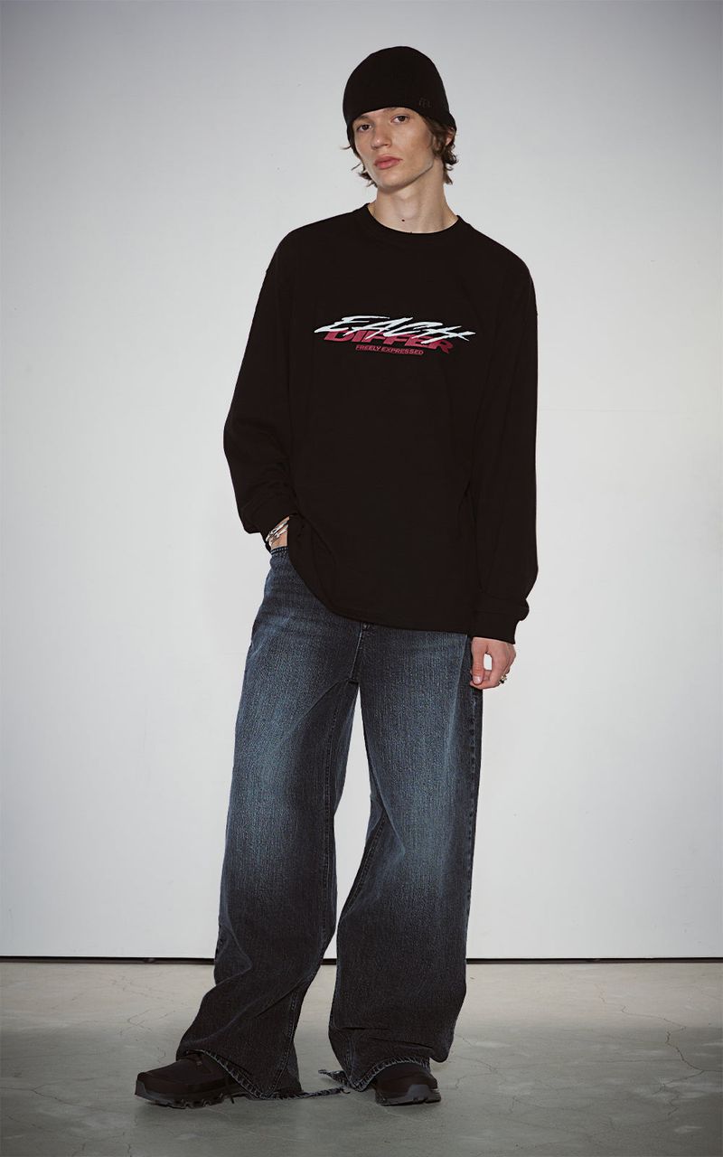 GRAFFITI LONG SLEEVE_BLACK