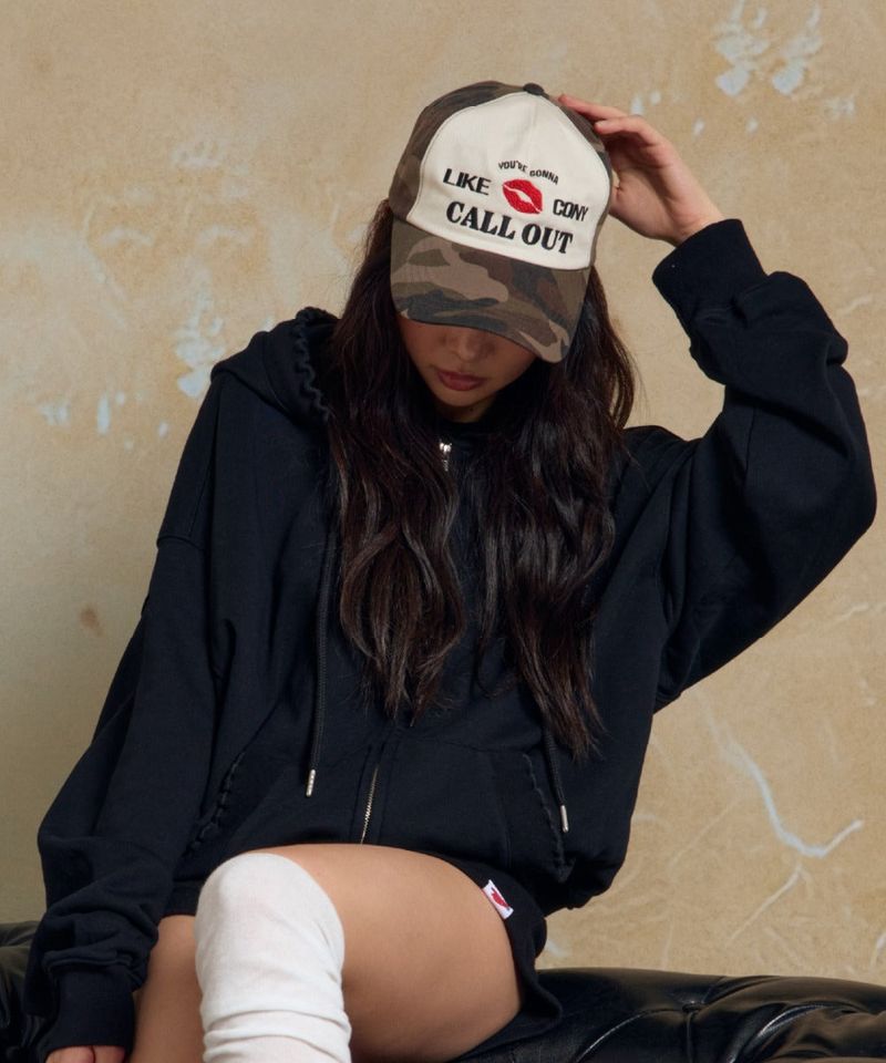 CALLOUT LIPS LOGO BALL CAP / [ CAMO/IVORY ]