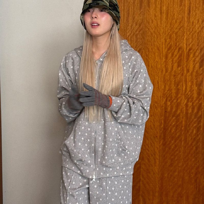 Star Hoodie Zip up (grey)