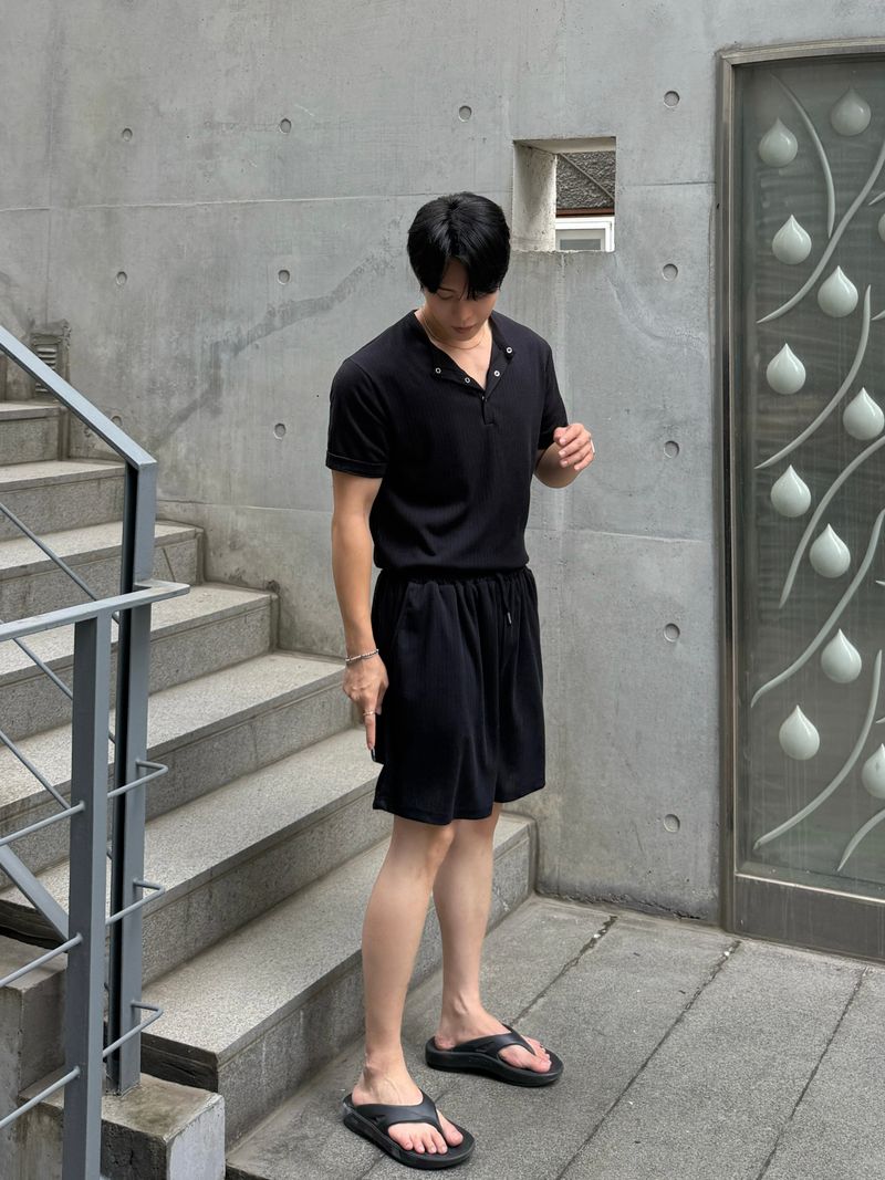 Ocean henley neck short sleeve setup