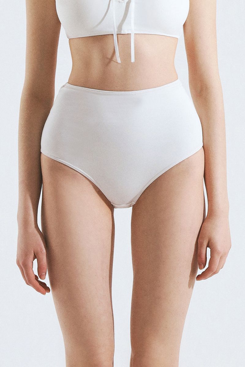 VINAJ(ビナジェイ)の「High Waist Bikini Panties (White)(Swimwear)」