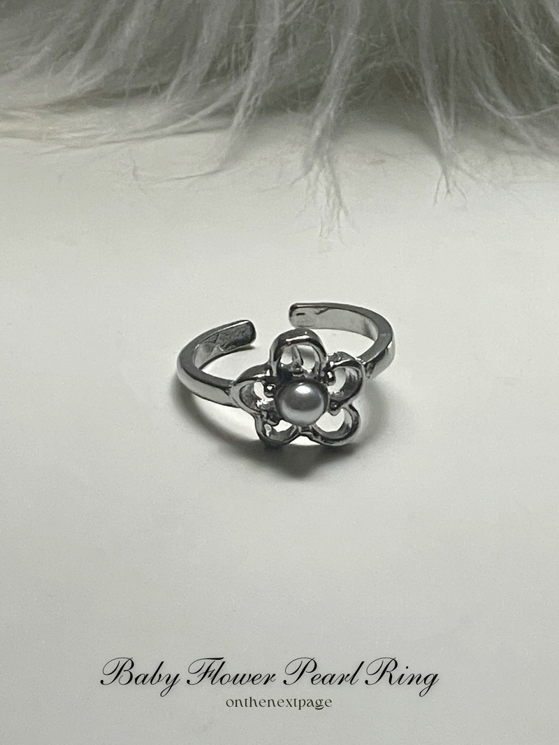 Baby Flower Pearl Ring