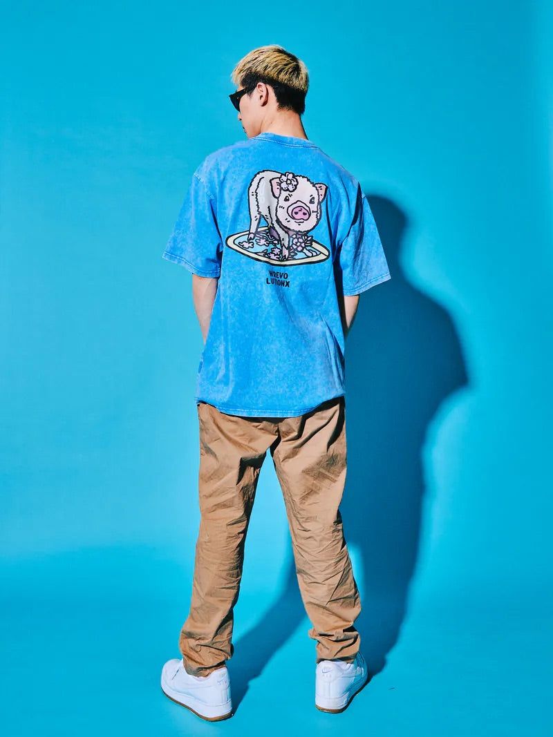 WREVOLUTIONX by WooLeeX（レボリューションエックス バイ ウーリーエックス）の「Sakura Animals Azure Denim Washed T-Shirt (Piggy)（Tops）」