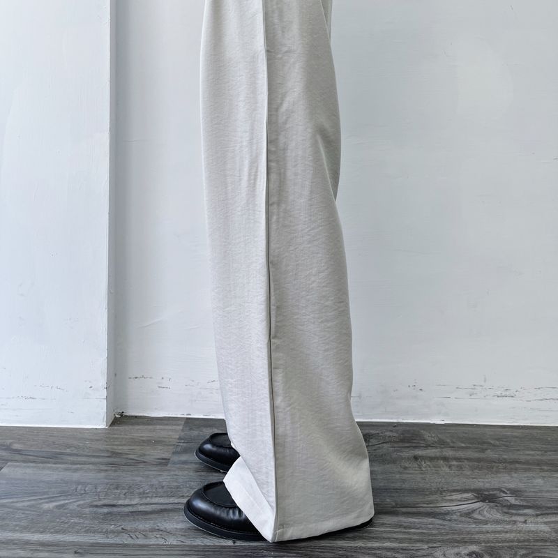 Mist Silver Pleated Pants