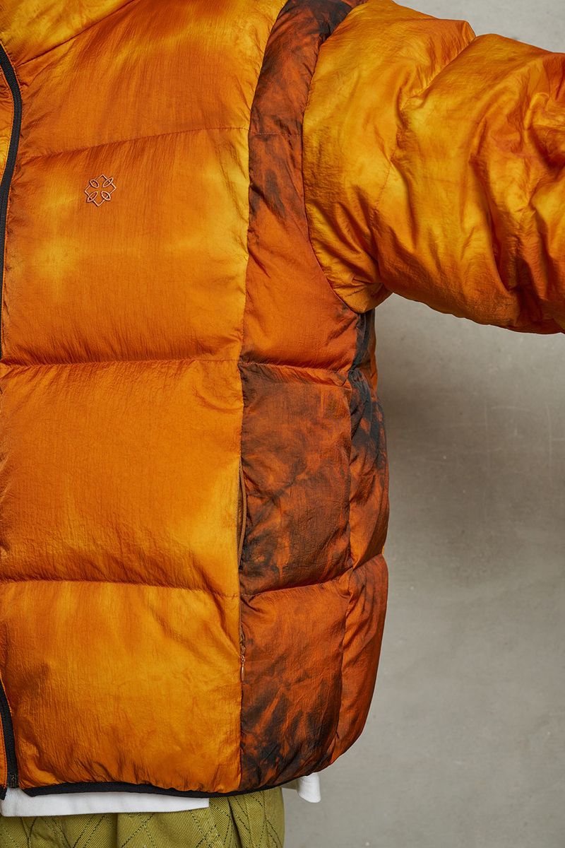 REVERSIBLE DOWN JACKET