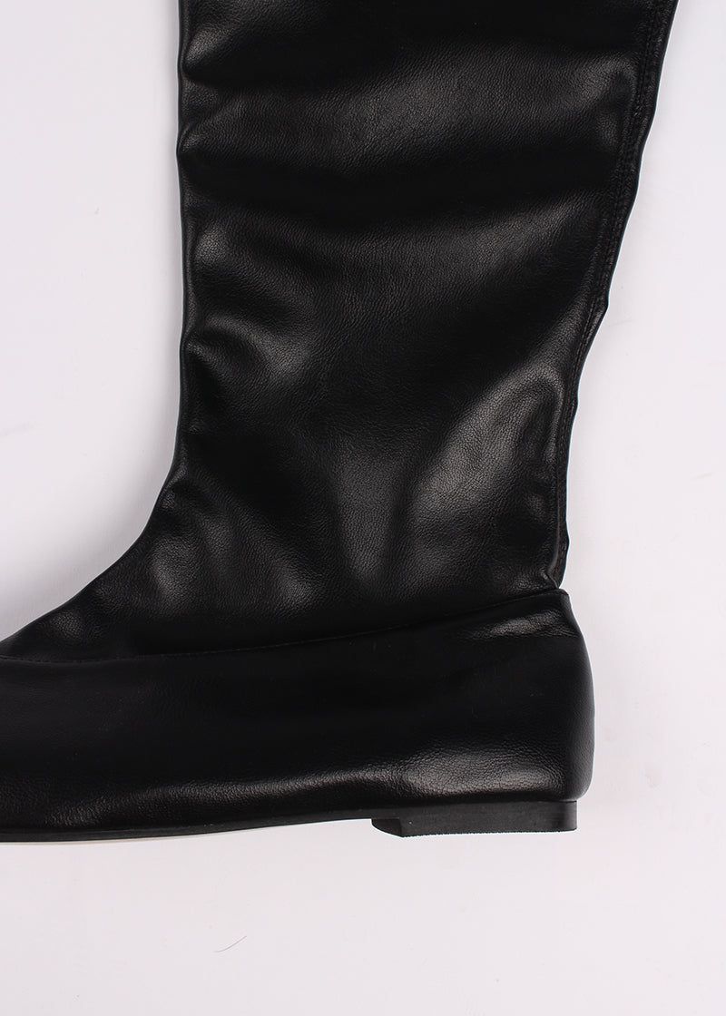 THIGH HIGH FLAT BOOTS