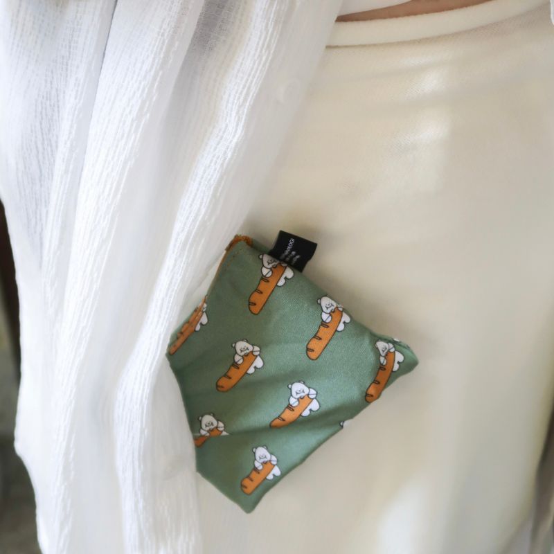 TUTEOGI（トゥトギ）の「Baguette Bliss pattern keyring pouch(mini)（Smartphone Accessories）」
