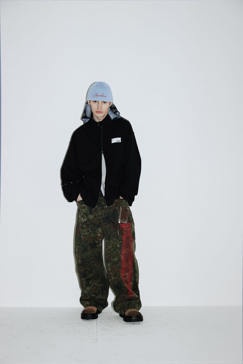 Rivet Wide Sweat Zip-up (Clean-black)