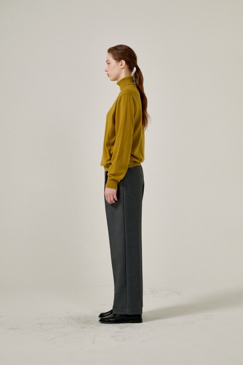 Cashmere turtle neck knit (Mustard)
