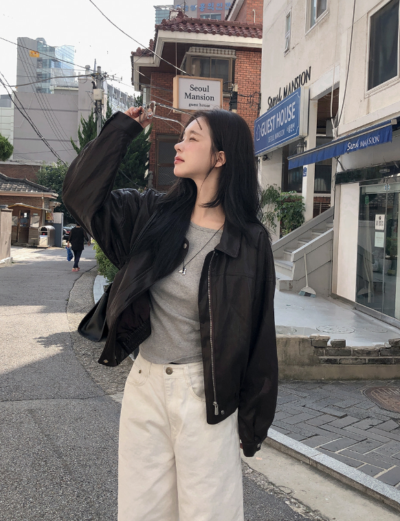 EW Collar Crop Leather Blouson (2color)