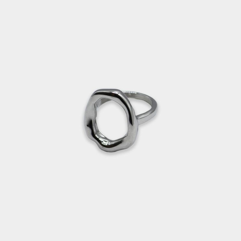 Melted Circle Frame Ring