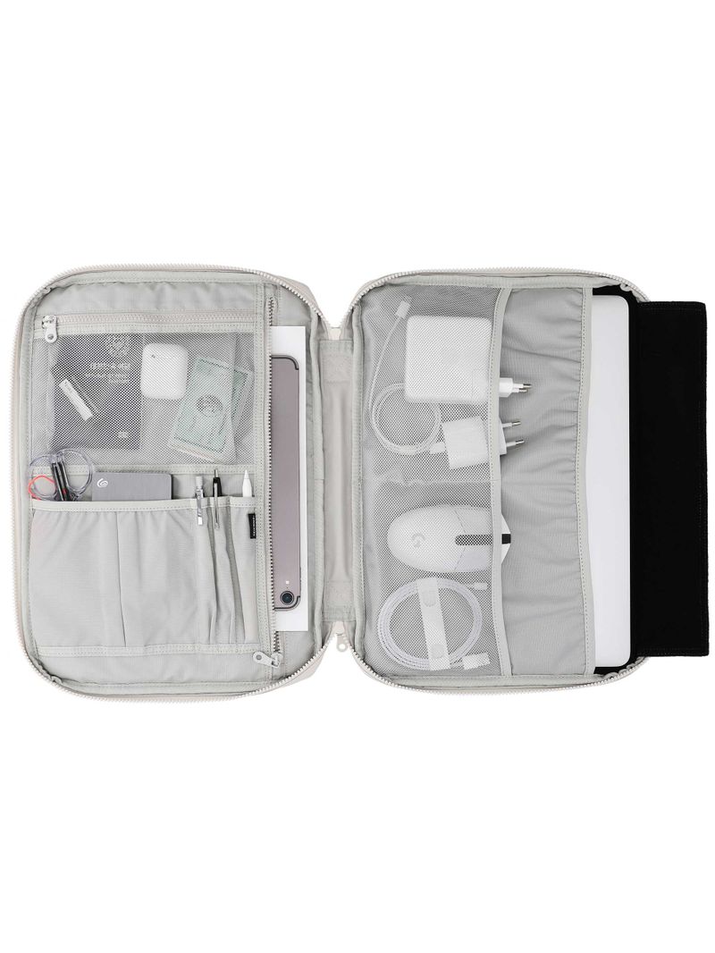 AERO LAPTOP POUCH LARGE / CREAM