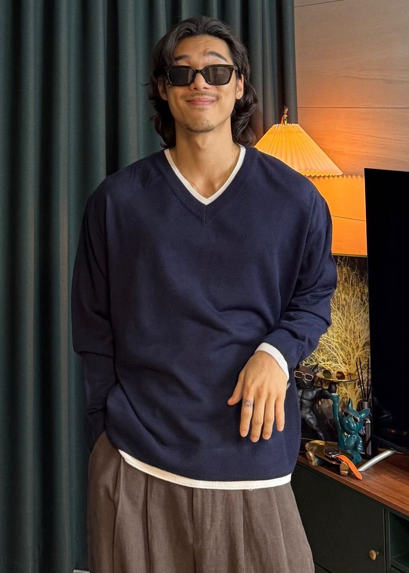 Coloring MER V-neck knit 4COLOR