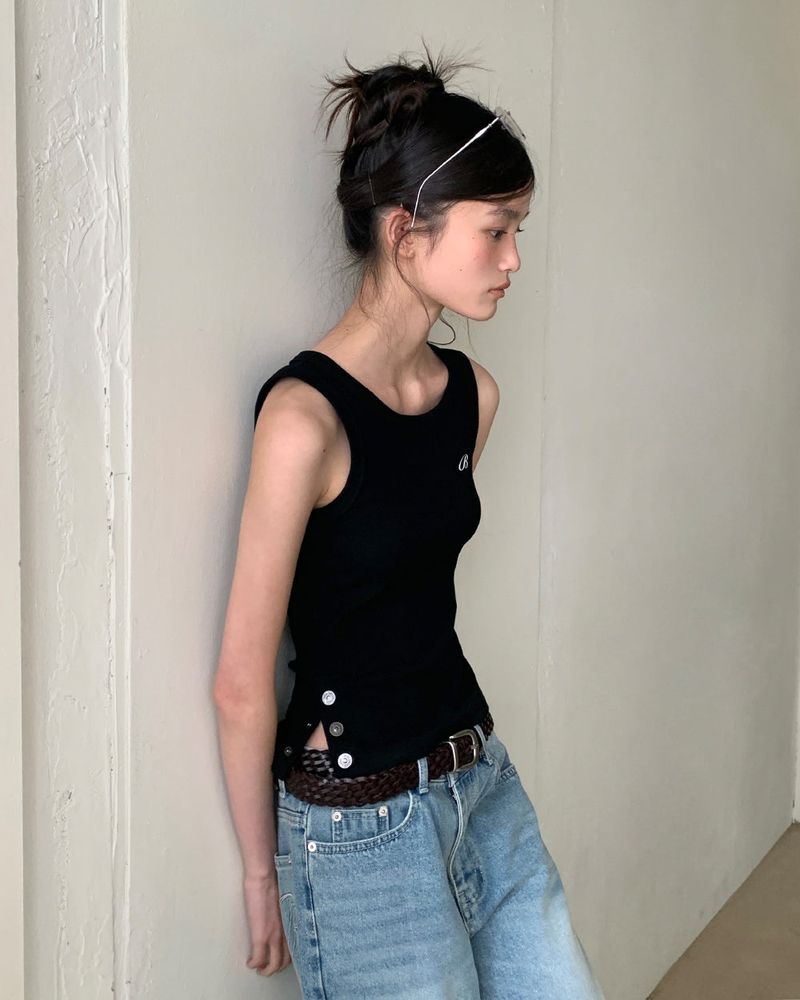 [ORIGINAL] Aeteul Snap Slit Sleeveless