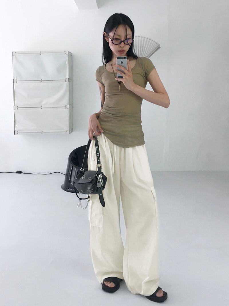 Horsher rustling nylon pintuck two-way cargo pants