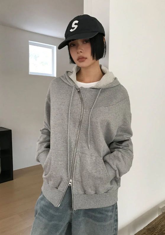 CURVE ZIP-UP HOODIE