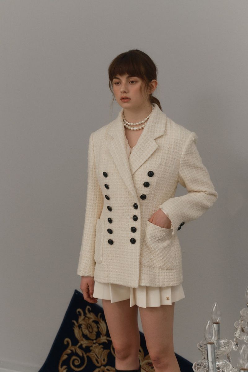 Multi buttoned jacket