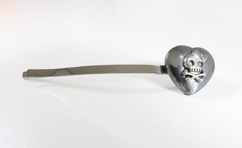 LOVE Skull_hair pin