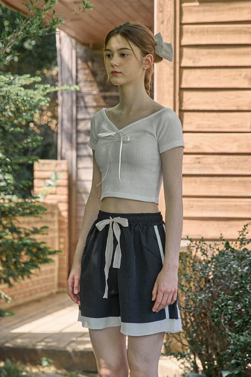 ROSETTE SHIRRING TOP (2 COLORS)