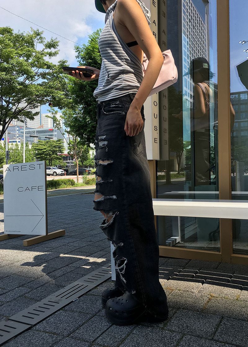 DAMAGE VINTAGE DENIM PANTS