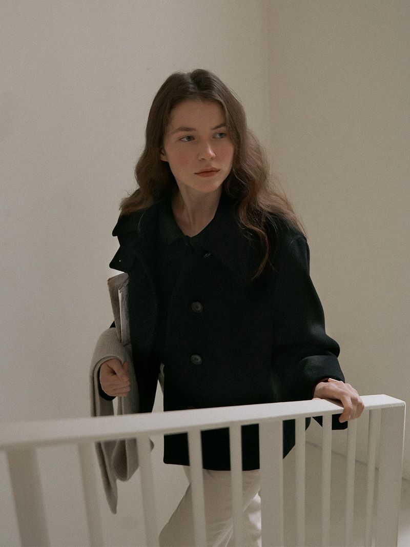Soft wool half coat