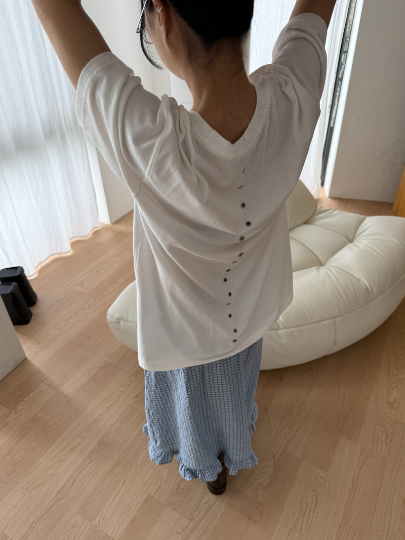 back eyelet T
