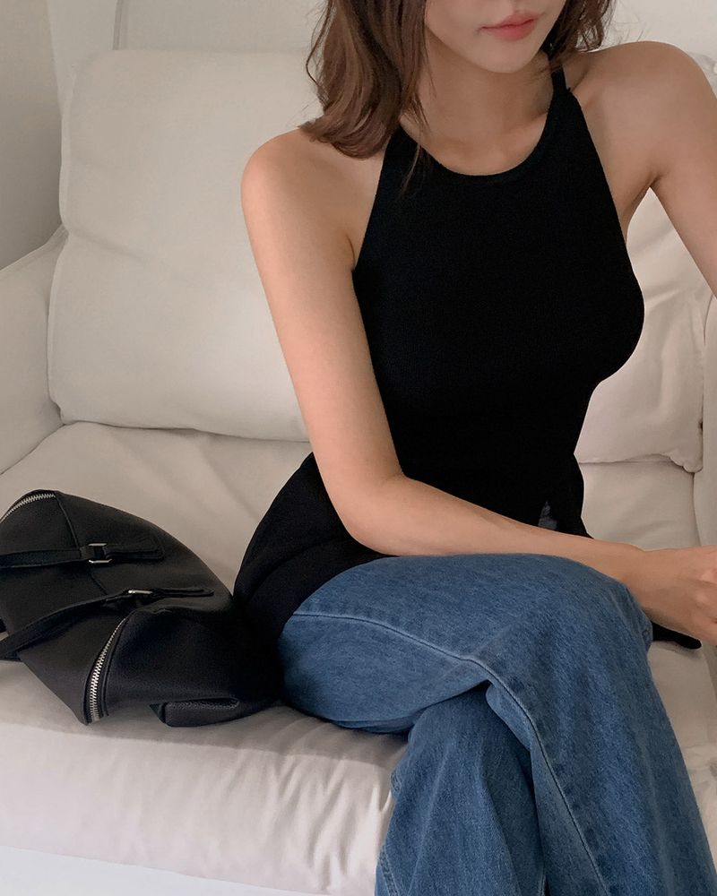 Joa Halter Slit Sleeveless