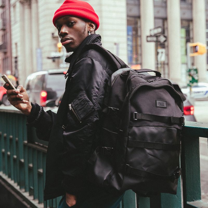 PIECEMAKER(ピースメーカー)の「R2G PRO BACKPACK (ALL BLACK)(Bags)」