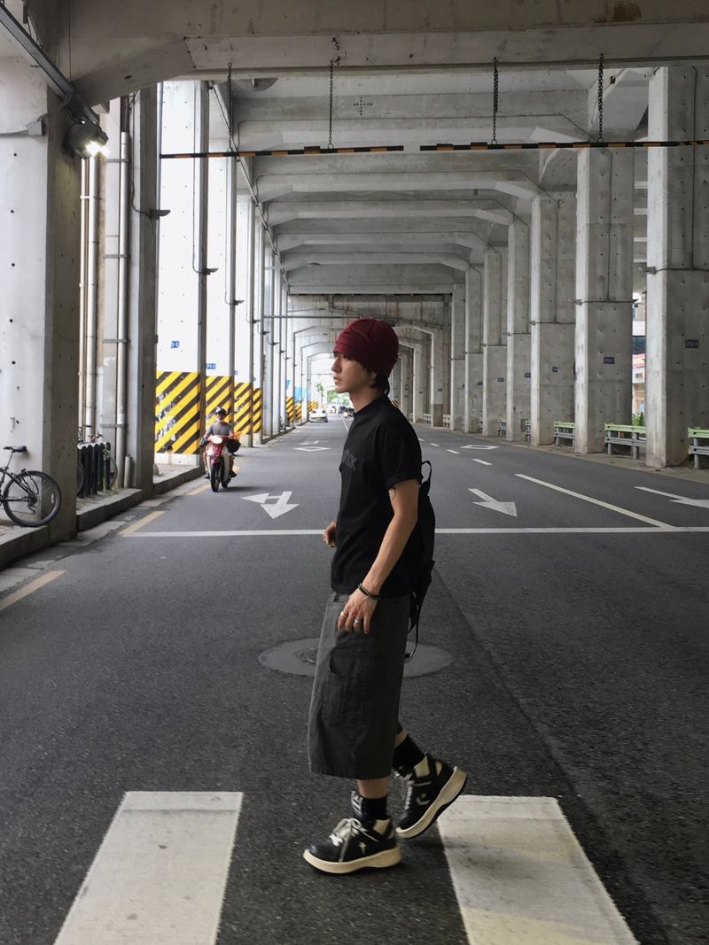 Stock Semi-Crop Short-Sleeve T-Shirt 4C