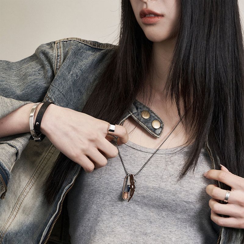blackpurple（ブラックパープル）の「Vintage bear necklace (3カラー)（Accessories）」