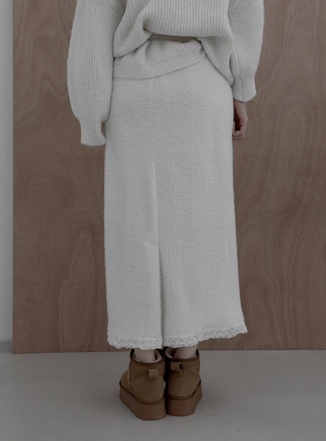 Cozy Lace Knit Long Skirt