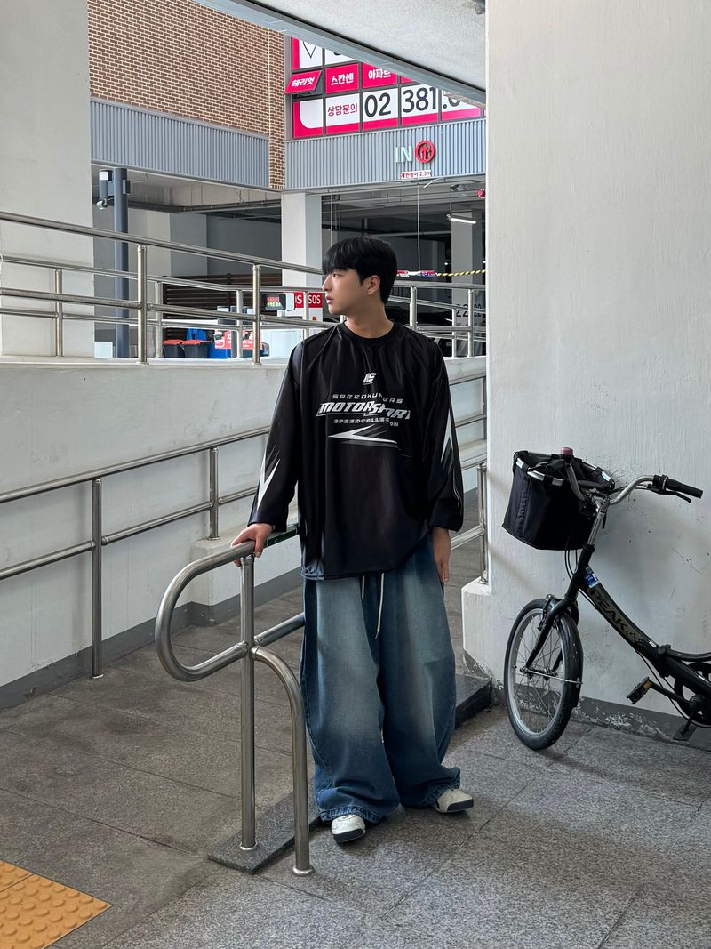 action metal long-sleeve