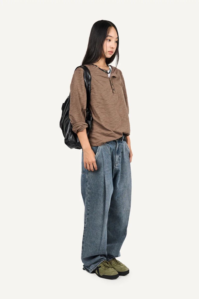 Essential Two Pintuck Denim Pants