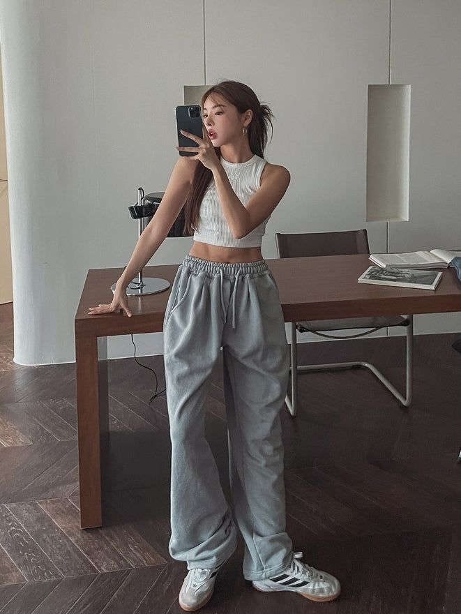 [MADE] UL 4seasons crop sleeveless