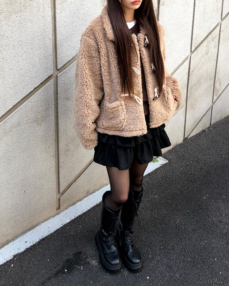 Ending Collar Pocket Tteokbokki Sherpa Fleece Jacket