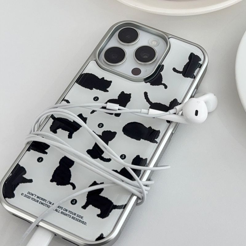 your emotions(ユアーイモーション)の「beloved cat silver frame case (white)(Smartphone Accessories)」