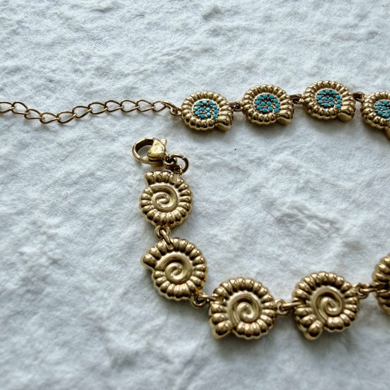 Gold Medallion Bracelet