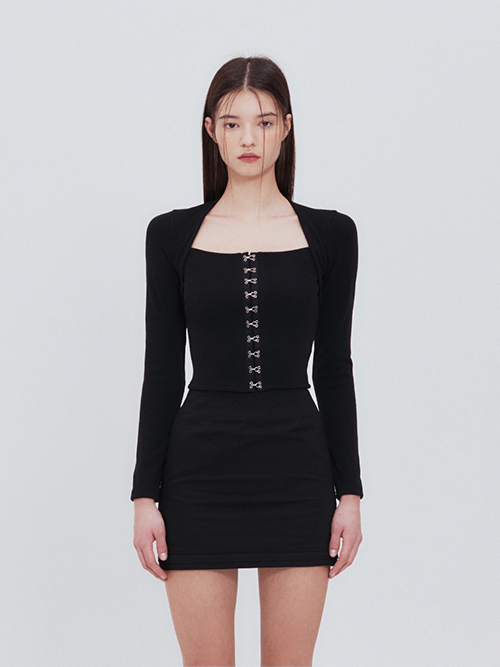 Not your rose(ノットユアローズ)の「フックスクエアトップス(black)(トップス)」