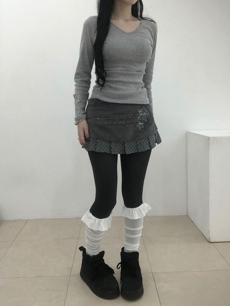 Slim Shirring V-Neck T