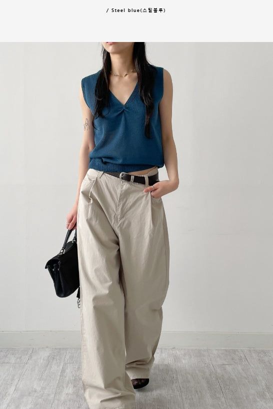 Volte V-Neck Knit Vest