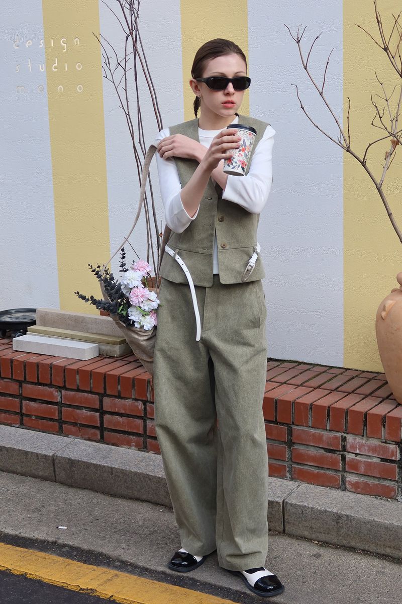 COTTON BELTED VEST_KHAKI