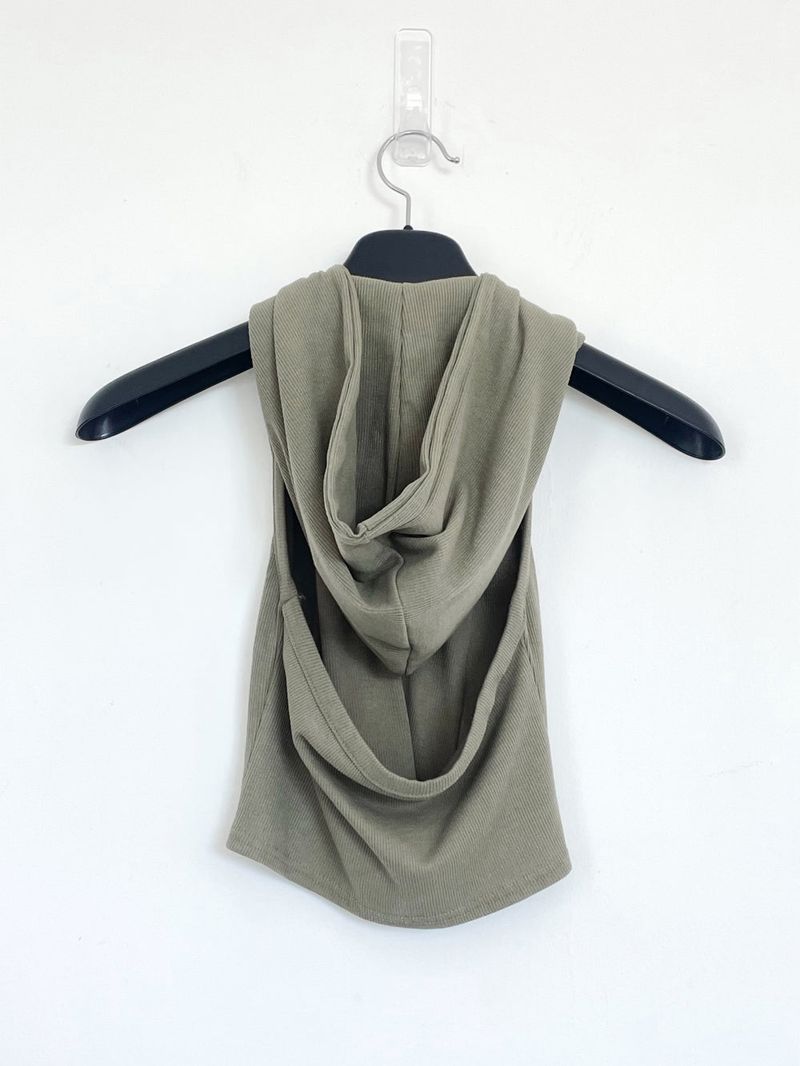 Keira sleeveless