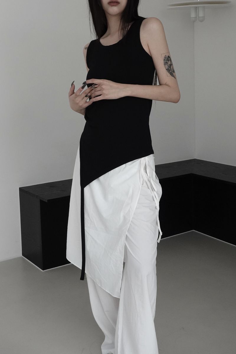 unbalanced layered tail sleeveless (4color)