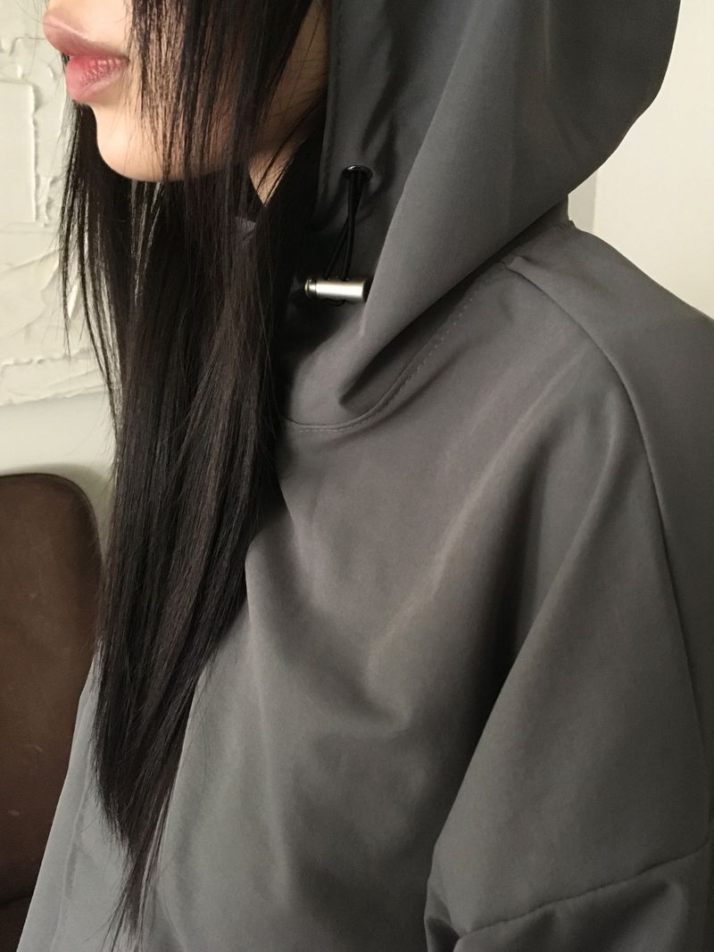 Beaton Goffcore String Boxy Windbreaker