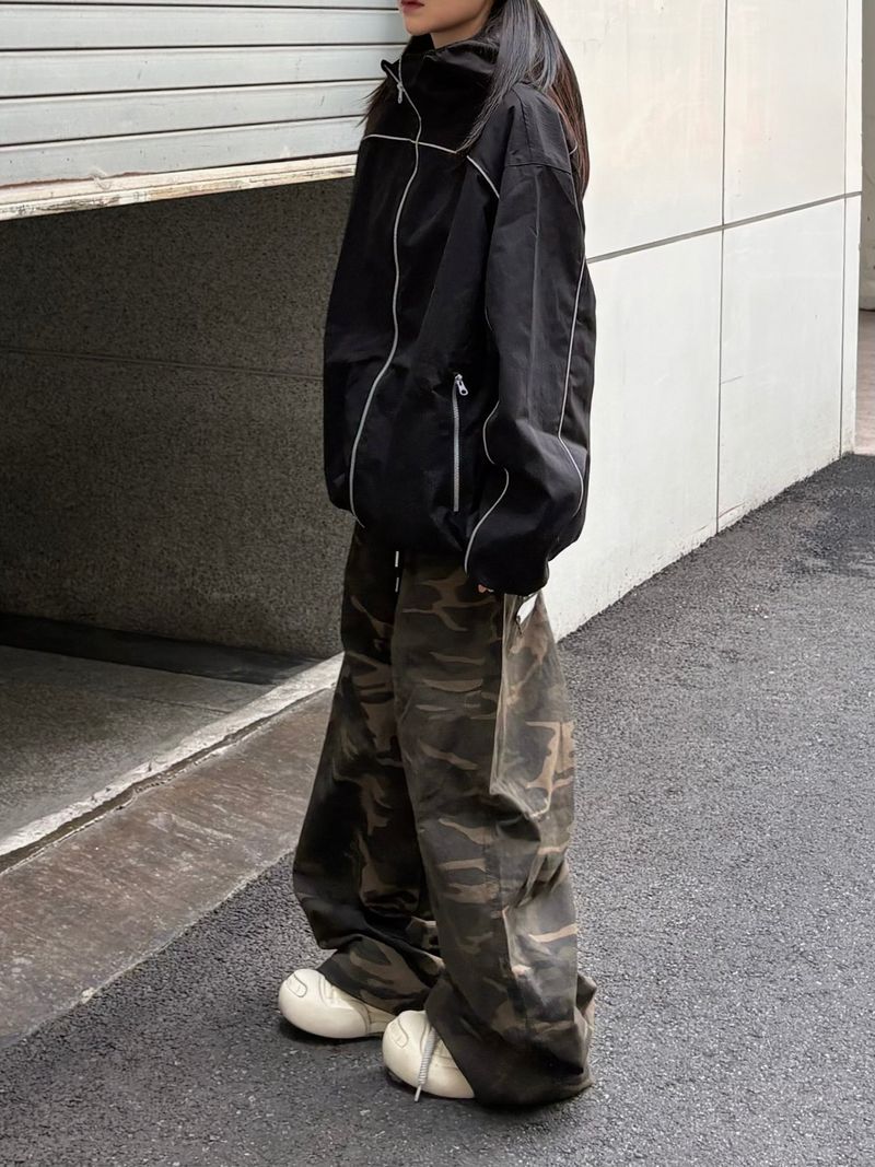 camo hip patch wide pants
