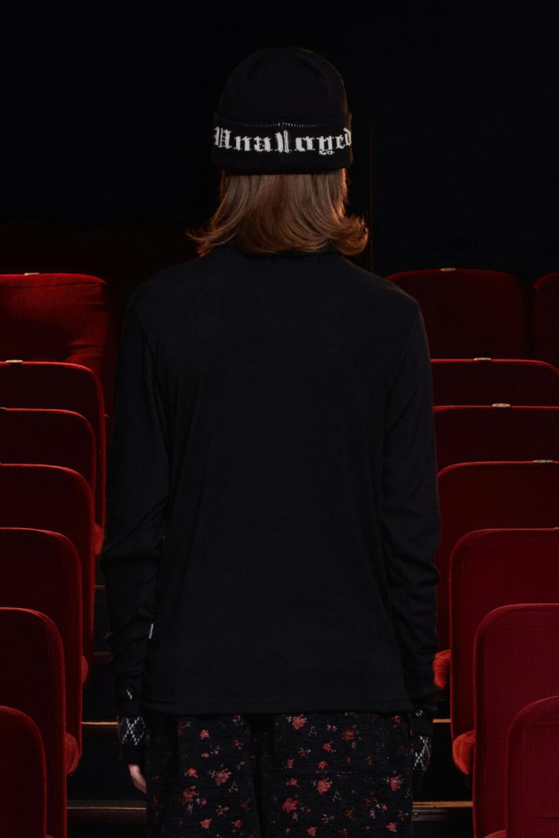 TURTLENECK KNIT T SHIRT / BLACK