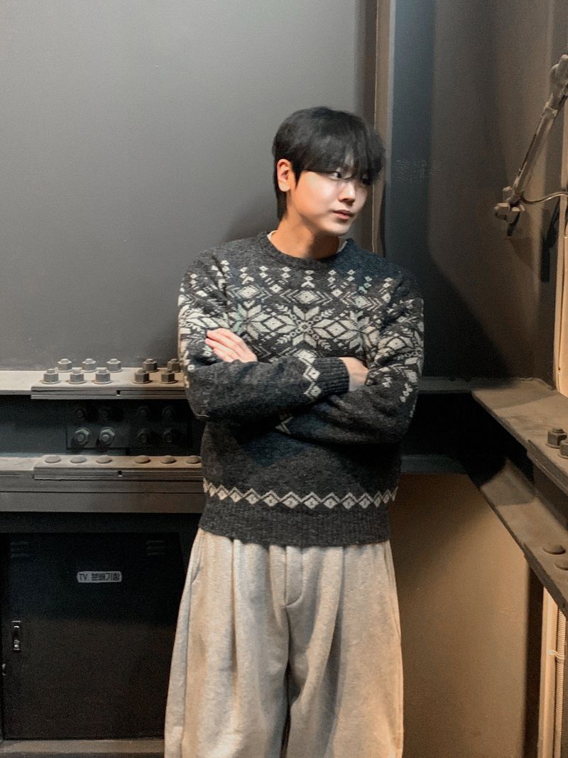 WHAT A LOOK（ワット ア ルック）の「UN Nordic Knit（Tops）」