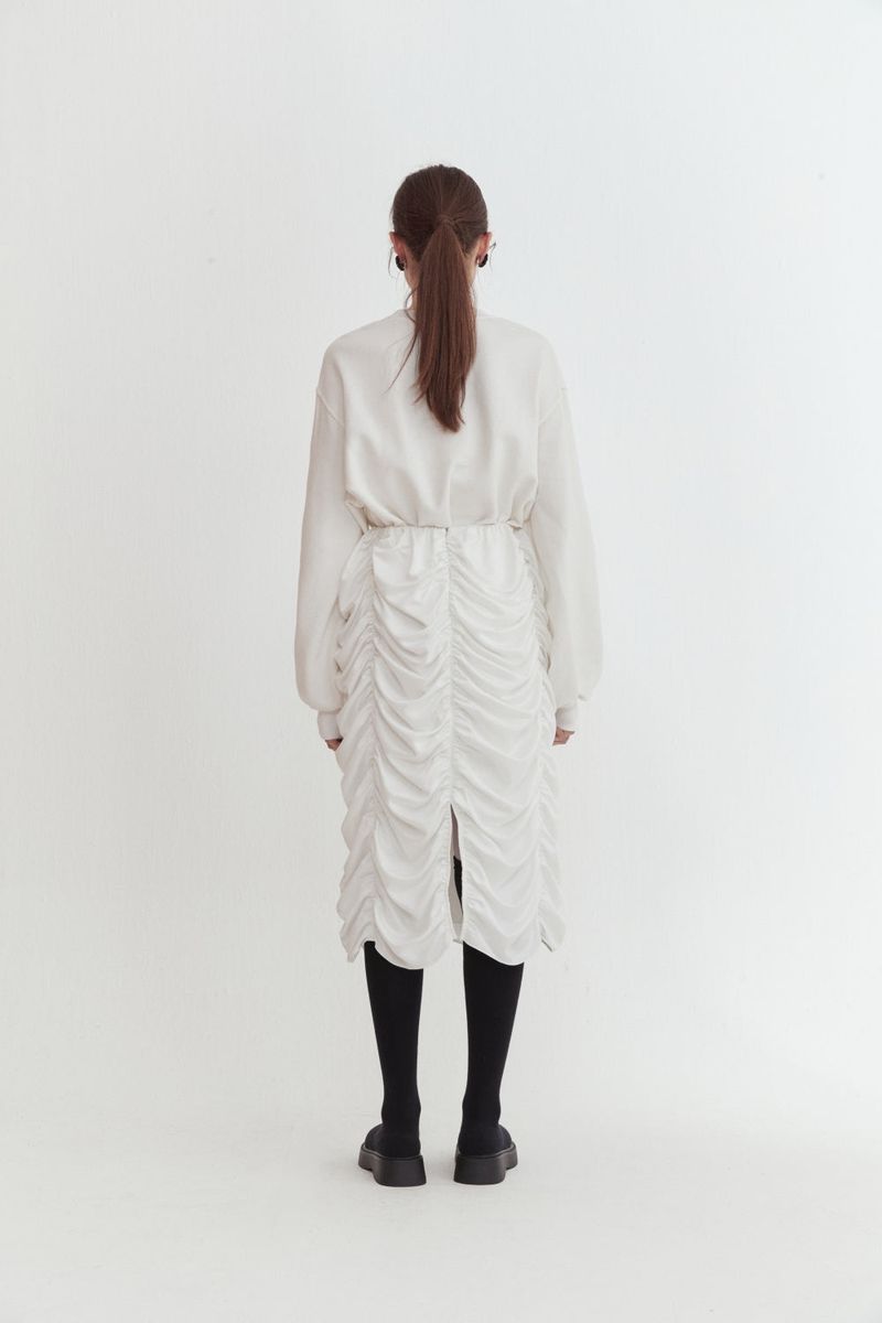 Shirring sweatshirt