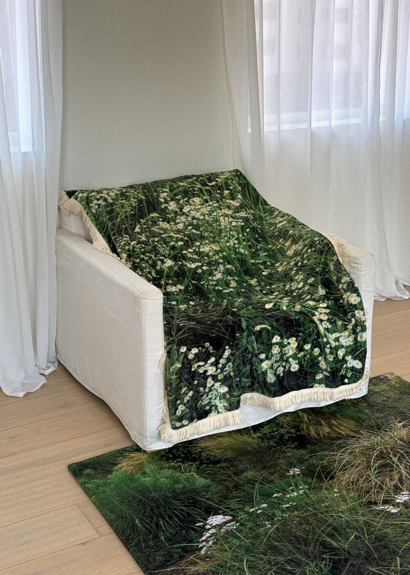 green bloom tassel blanket